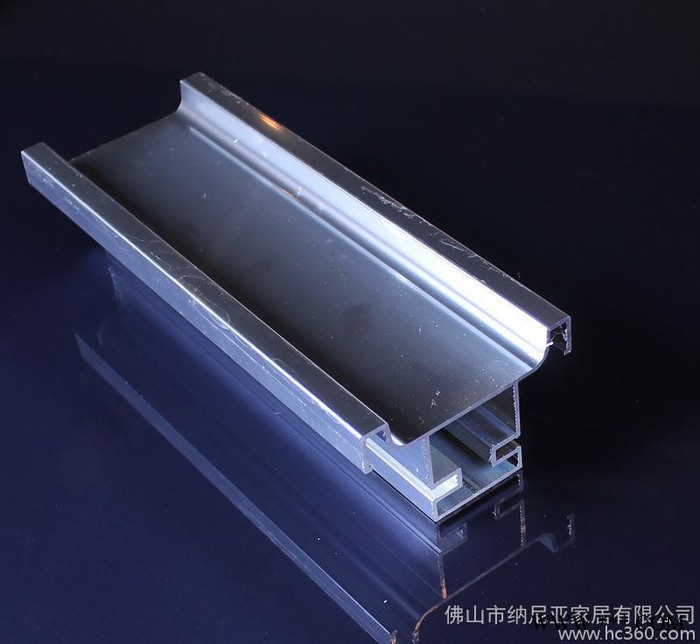 新款立柜门铝合金免拉手 橱柜隐藏门拉手 生产深加工立柜铝材图2