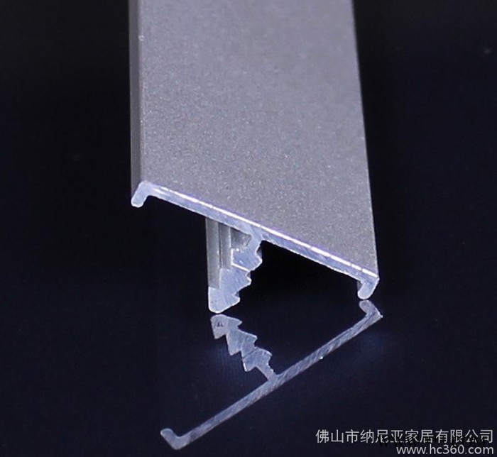 佛山厂家生产家具装饰条 橱柜铝合金封边条  衣柜门板封边铝材图3