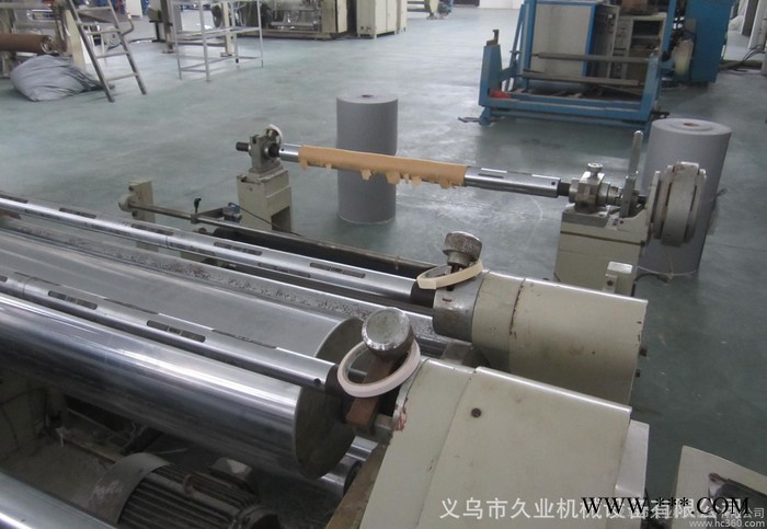 江苏水刺布分切机 苏州圆刀分切机 湖南热扎布分切机图3