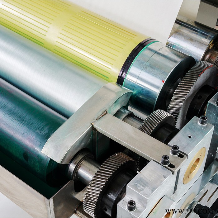 山东菏泽中基彩虹柔板卷筒纸印线分切机直营厂家支持定制图7