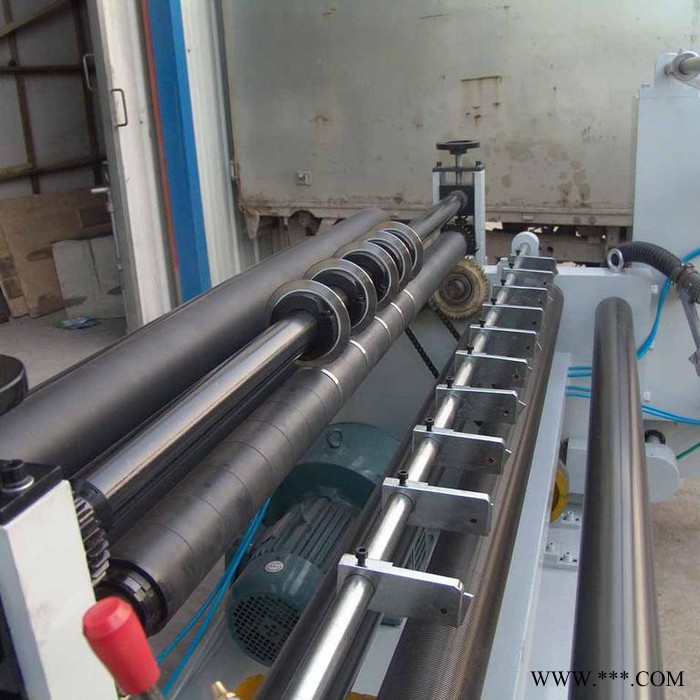 供应云邦1300塑料薄膜分切机 全自动立式分切机 经济型薄膜分切机图6