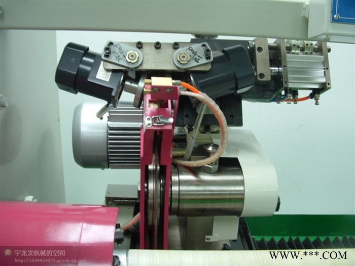 厂商供应自动分切机  质量可靠 价格实惠图4