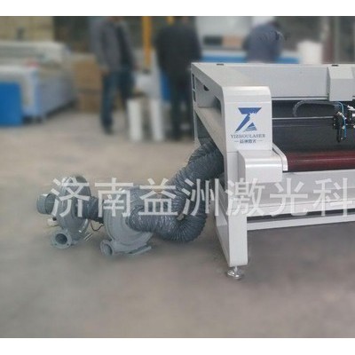 布料玩具分切机有激光的吗