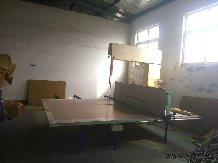 eva分切机、珍珠棉直切机--青岛新美图4