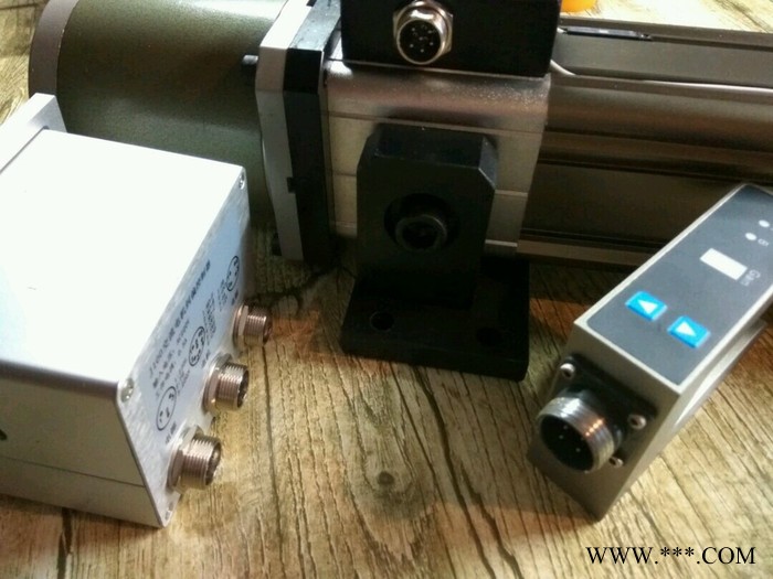 利斯塔LST-J100 分切机专用纠偏机 光电纠偏图4