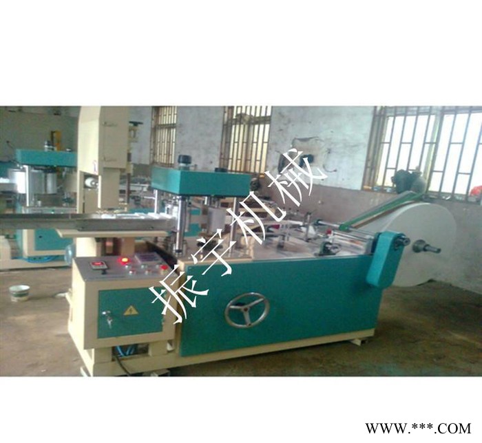 无纺布设备,无纺布分切机,桶装湿巾机,折叠设备,无纺布折叠设备,蝍图3