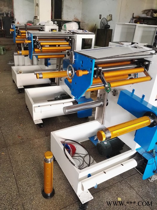 商家直销光电纠偏高速商标复卷腹膜分条一体机分切机图5