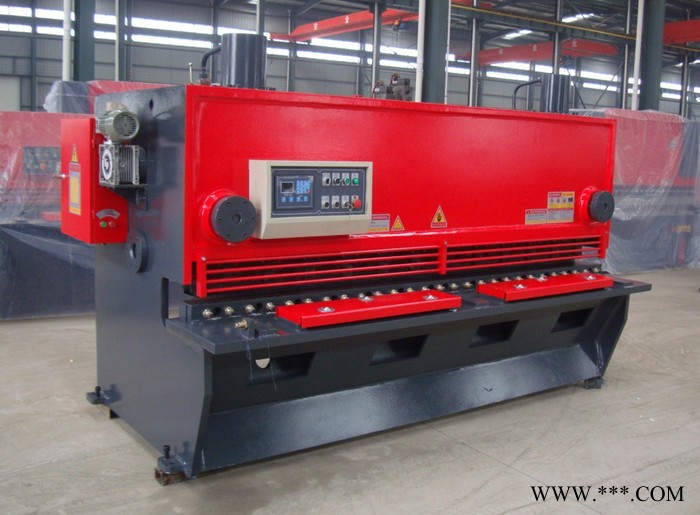 QC12Y-25*2500液压摆式剪板机 山东液压剪板机 剪板机现货图3