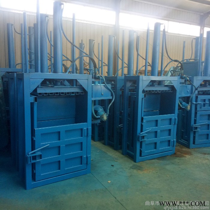 贵州油漆桶压扁机再生棉废料打包机废铝压缩机铁桶压扁机图7