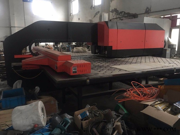 金方圆数控转塔冲床VT300数控转塔冲床  数控折弯机  数控剪板机图2