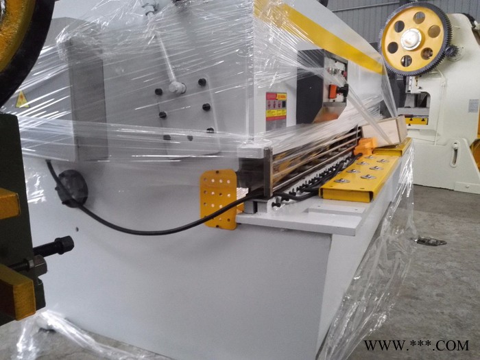 金钟冲剪6-3200型液压剪板机 金钟剪板机图2