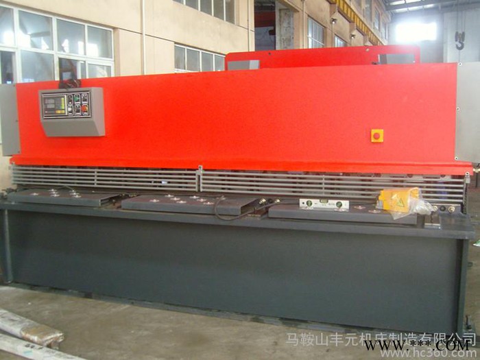 供应QC12Y-6x2500剪板机 液压摆式剪板机图2
