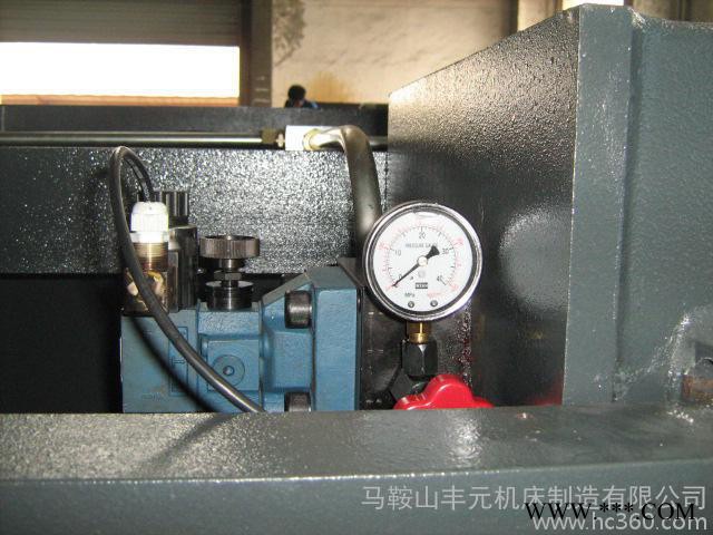 供应丰元QC12Y-20x2000剪板机 液压摆式剪板机图3