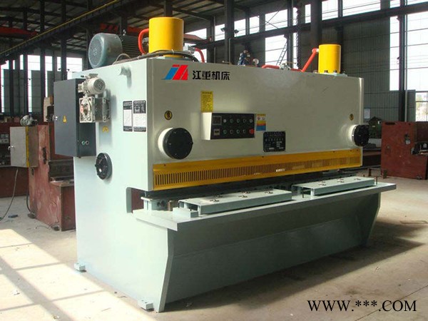 南京江重 液压剪板机厂家图1