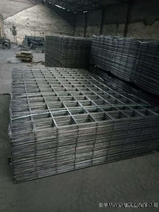 瑞旗隆丝网厂家现货直销钢筋网片 热轧钢筋网片 冷轧钢筋网片 HRB400钢筋网片 CRB550钢筋网片加工定制图2