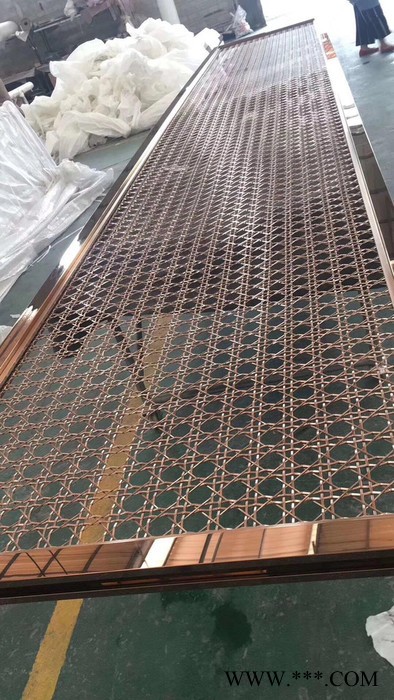 316玫瑰金不锈钢格栅电镀厂家  环保彩色不锈钢屏风图片图2