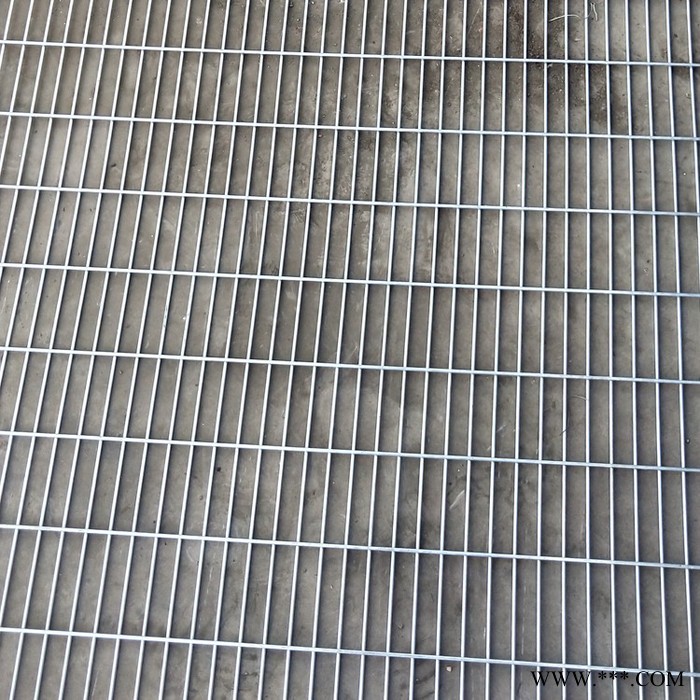 海拓  生产 镀锌网片  现货供应  电镀锌电焊网片  实体网片  厂家欢迎咨询图6