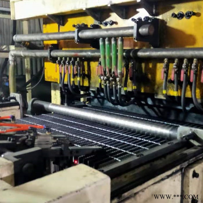 防滑钢格栅  异型钢格栅  昂烨电镀锌钢格栅  加工定做图2