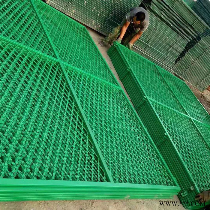 常年生产  机场监狱护栏网机场围网 监狱护栏网 电镀机场护栏网 机场护栏网厂图2