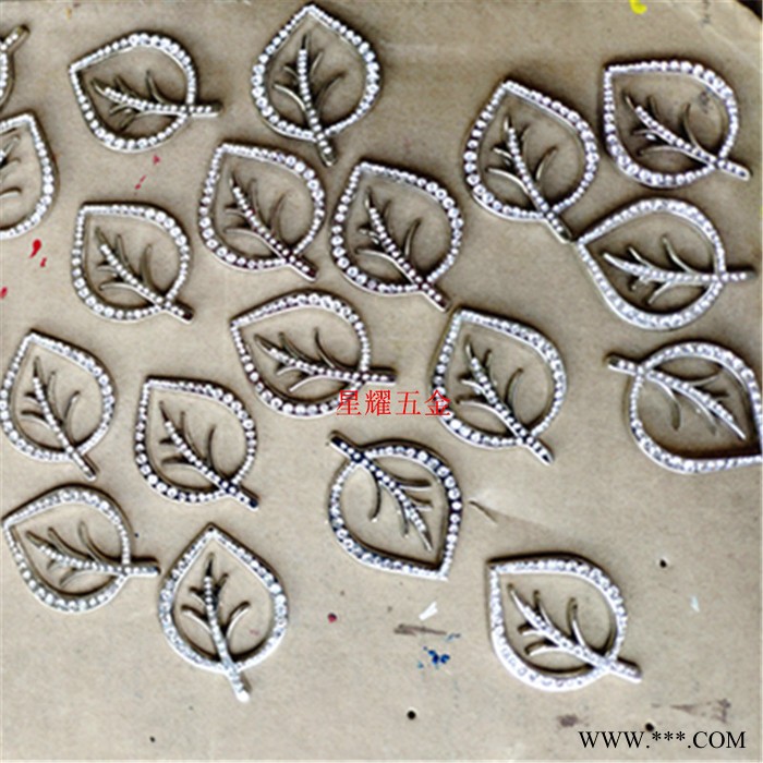 徽章 金属电镀胸章 员工胸针 厂家供应真不错图8