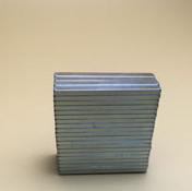 厂家定制钕铁硼磁铁方块 强力磁铁镀镍磁铁 镀金磁铁各种电镀强磁厂家图2