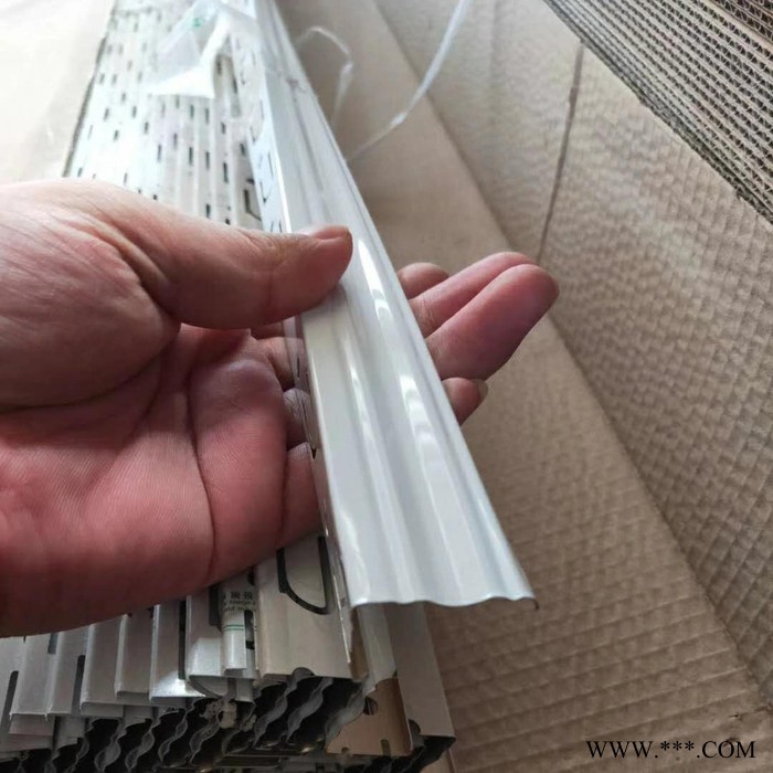 【海纳装饰】厂家供应雕花氧化铝边角 铝修边角 龙骨氧化铝边角批发图4