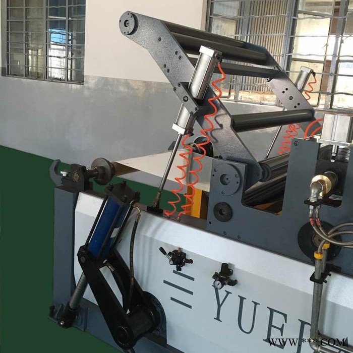 跃达机械全自动金银卡纸复合机ZNFH1200/1300 铝箔复合机图5