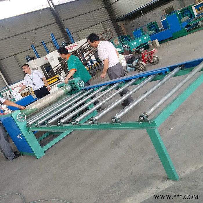 出厂价销售全自动pvc贴纸机 铝箔贴纸机 价格低 速度可调图5