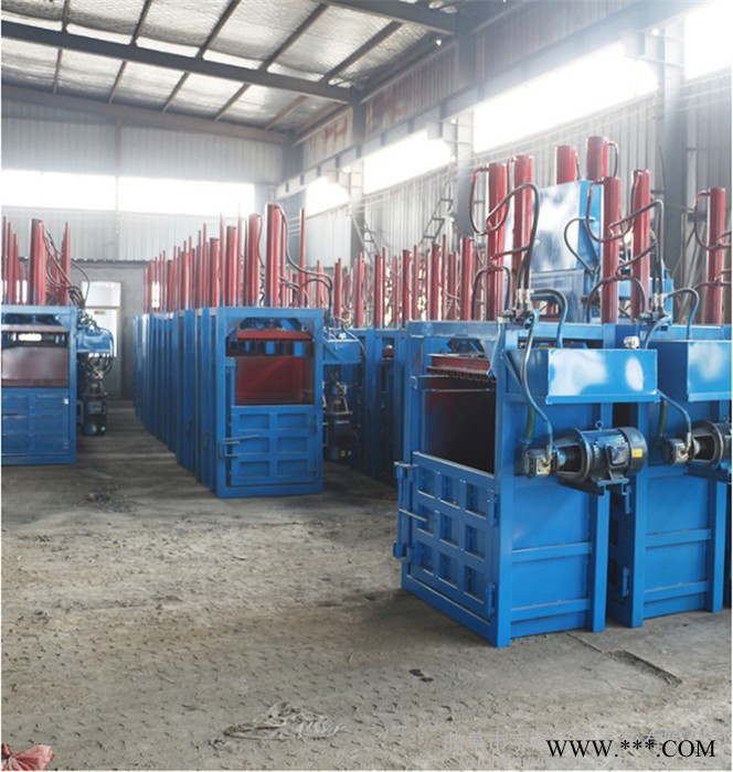 阜新泡沫网袋压包机 宇晨油漆桶挤扁机 铝箔包装袋压缩打包机厂家图5