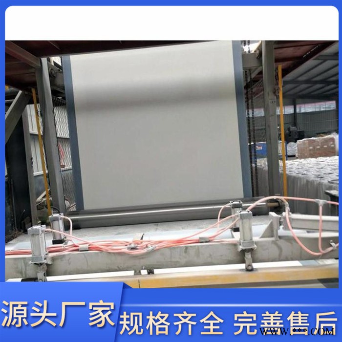 非沥青基防水卷材 预铺式防水材料 自粘高分子胶膜 金属铝箔自粘防水卷材图2