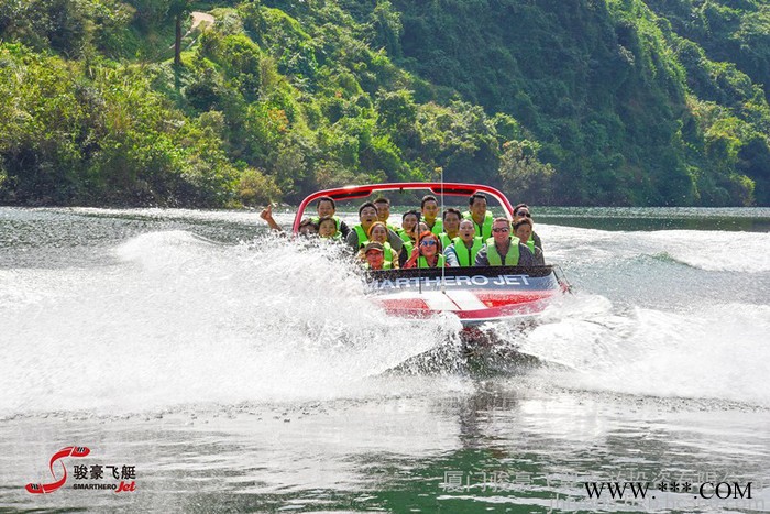 **】新西兰皇后镇沙特瓦河喷射快艇供货商生产制造的新西兰原厂喷射快艇,铝合金快艇图3