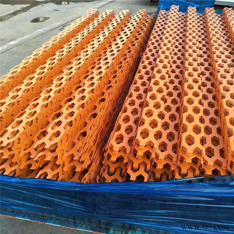 迅鹰奥迪4S店六角孔装饰板   装饰凹凸冲孔铝板  济南六角孔冲孔板图2