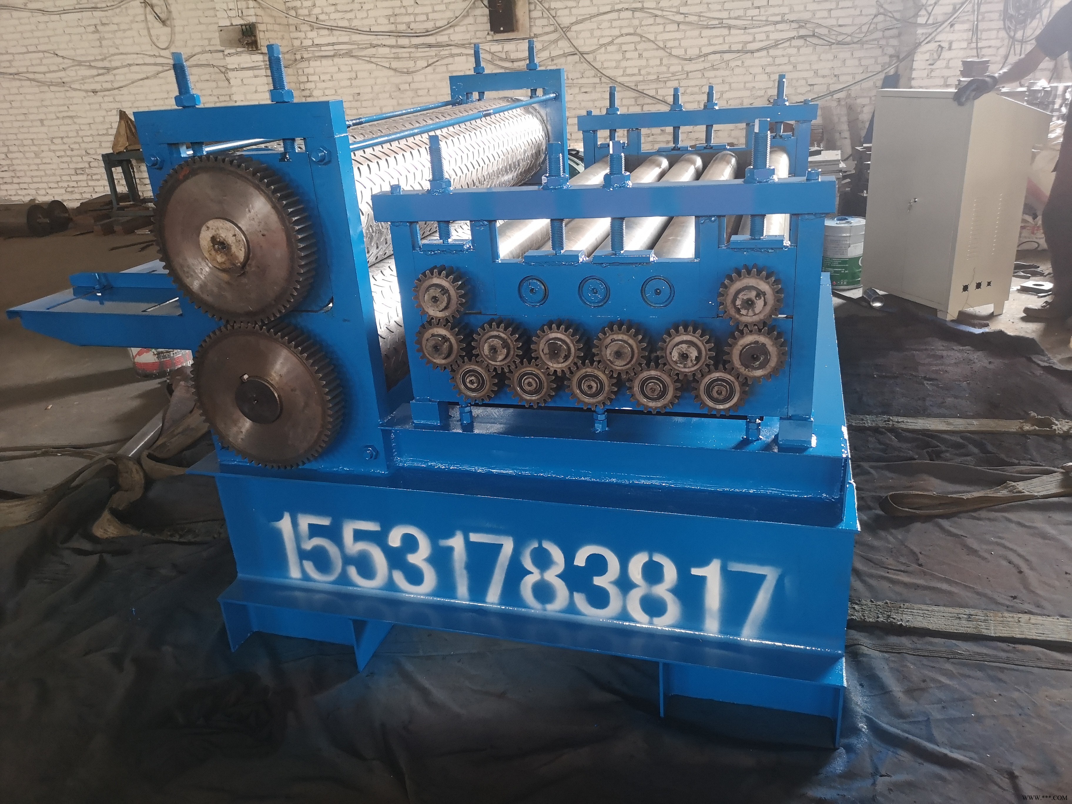 可定做全自动镀锌板校平机 钢板调平机 铝板整平机 钢板压花机图8