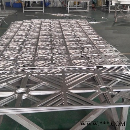 款式多种多样艺术冲孔铝板 雕花铝天花板供货厂家图2