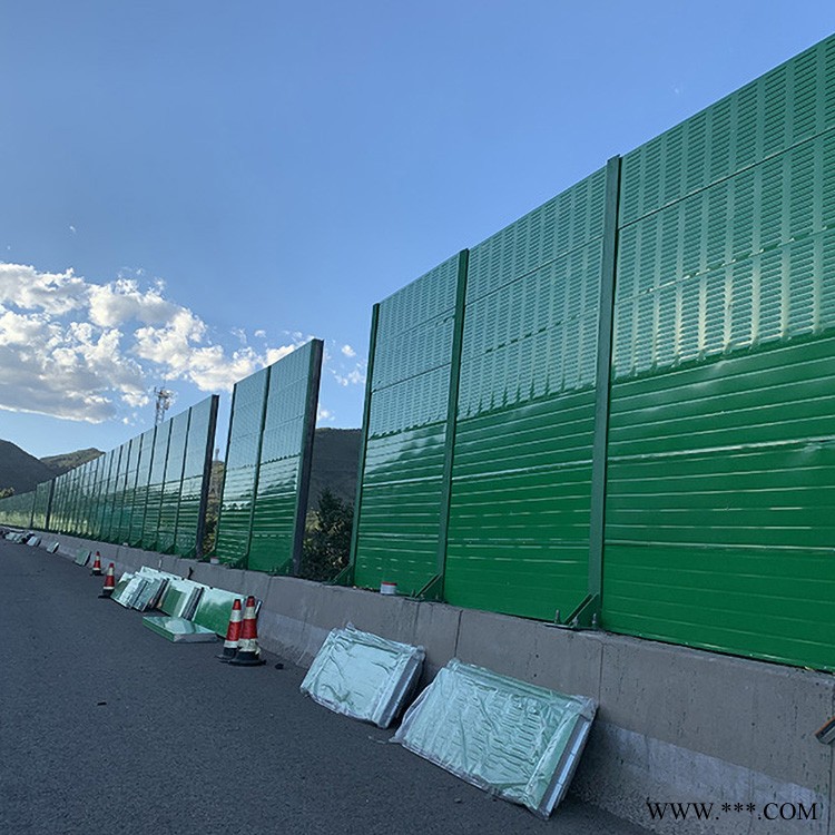 公路声屏障价格 铝板声屏障 泰亿 机场声屏障 常年供应图6