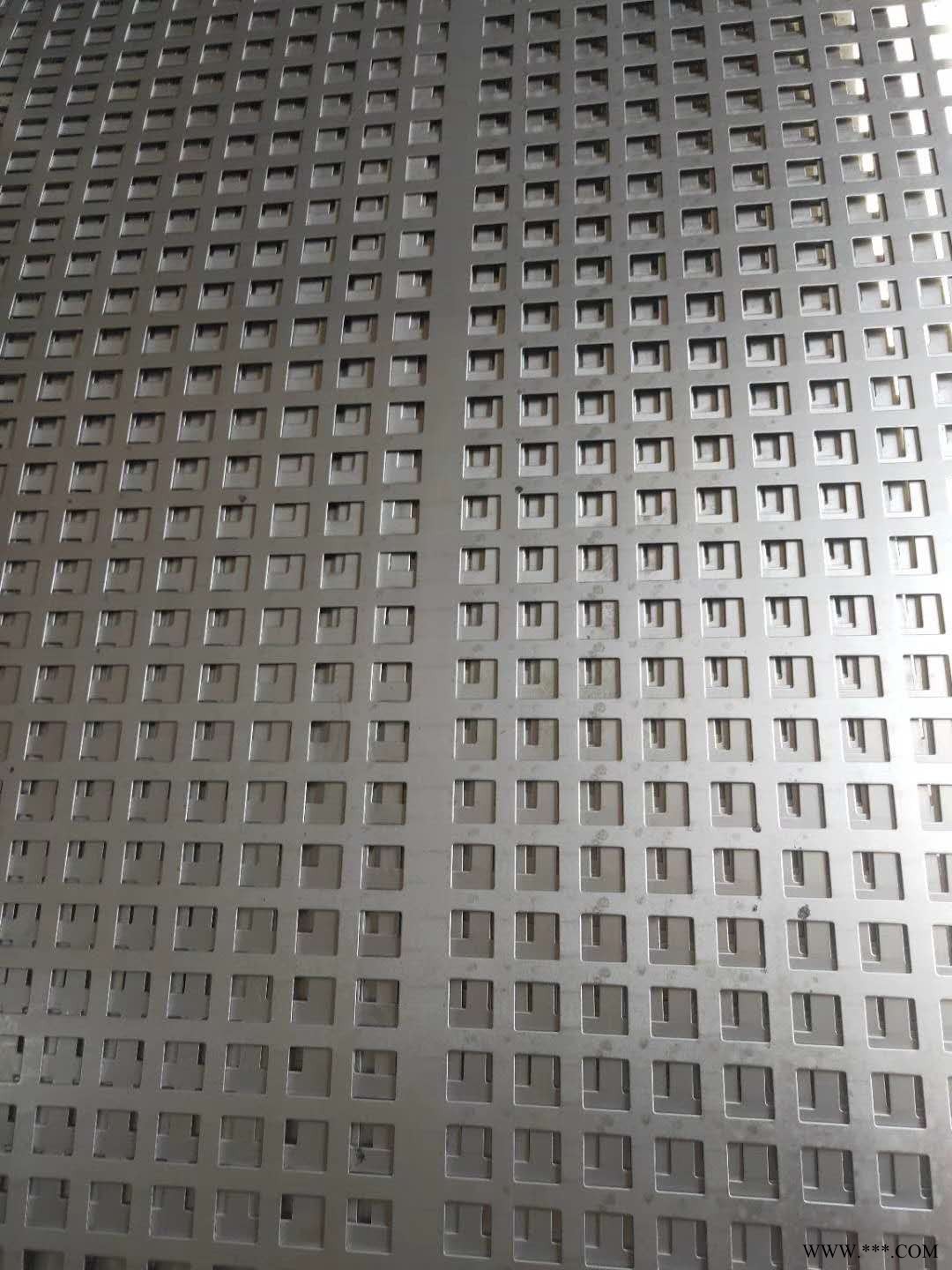 冲孔网冲孔板 塞北圆孔网板铝板材质 冲孔网冲孔板生产厂家图2