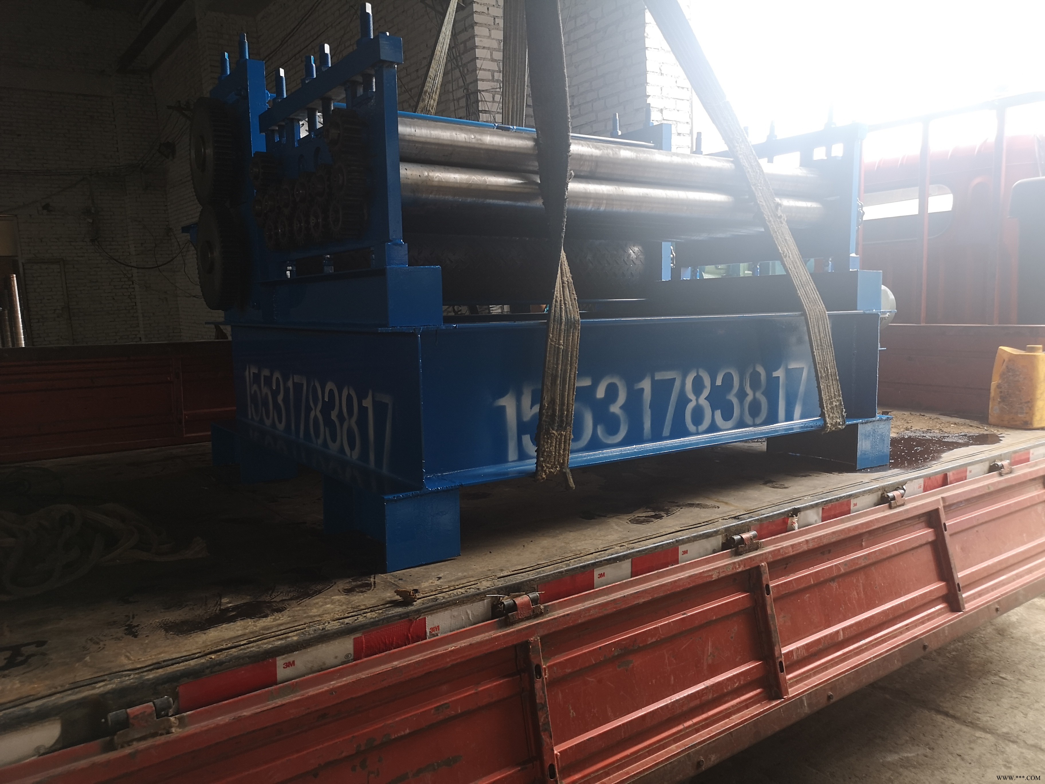 信成压花机防滑板压花机 铝板彩钢板压花机 卷板压花机 彩钢板滚花机 压花机图2