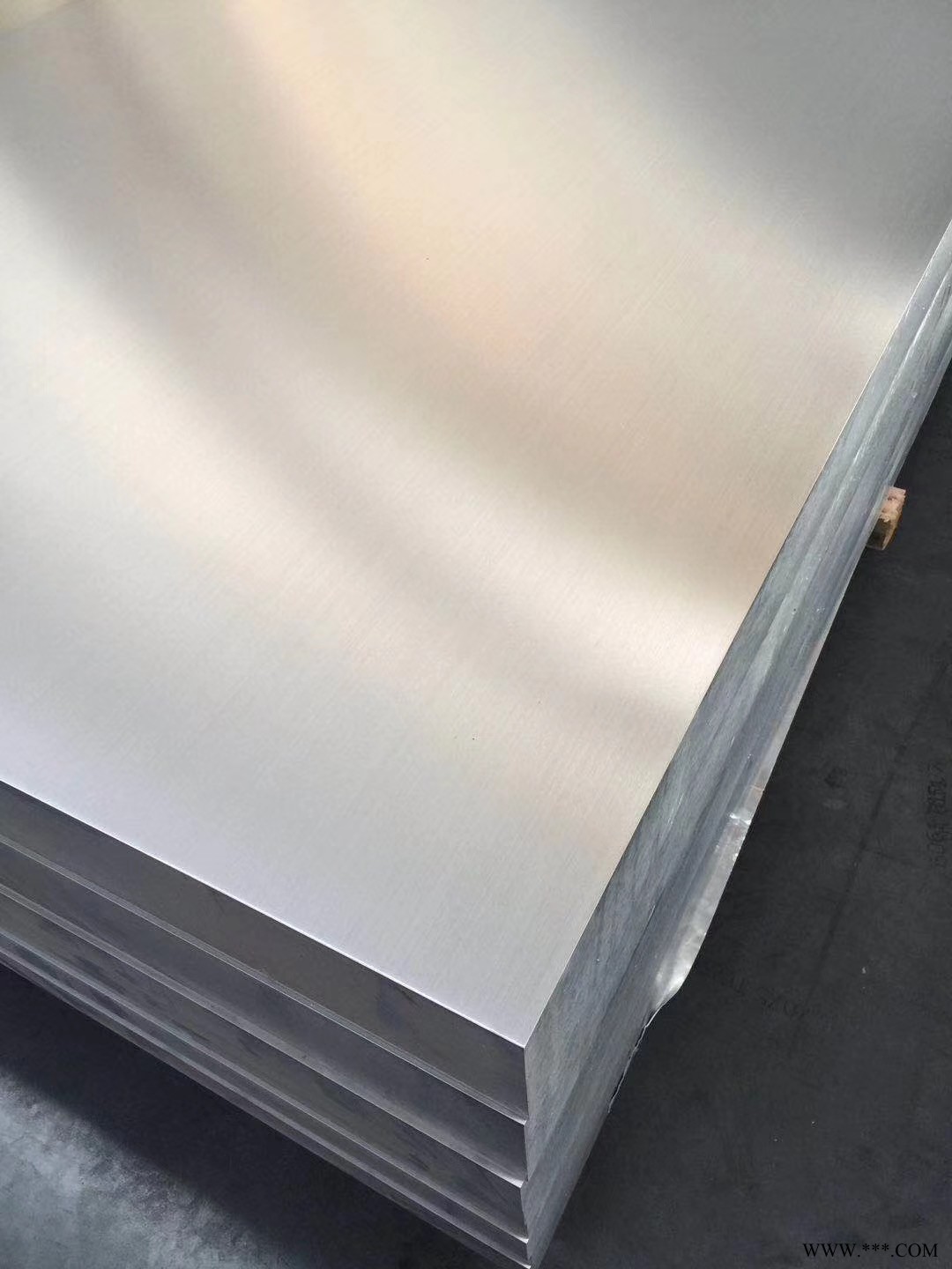 现货供应铝板 合金铝板 1060/3003/5052/6061铝板 优信通铝业图2