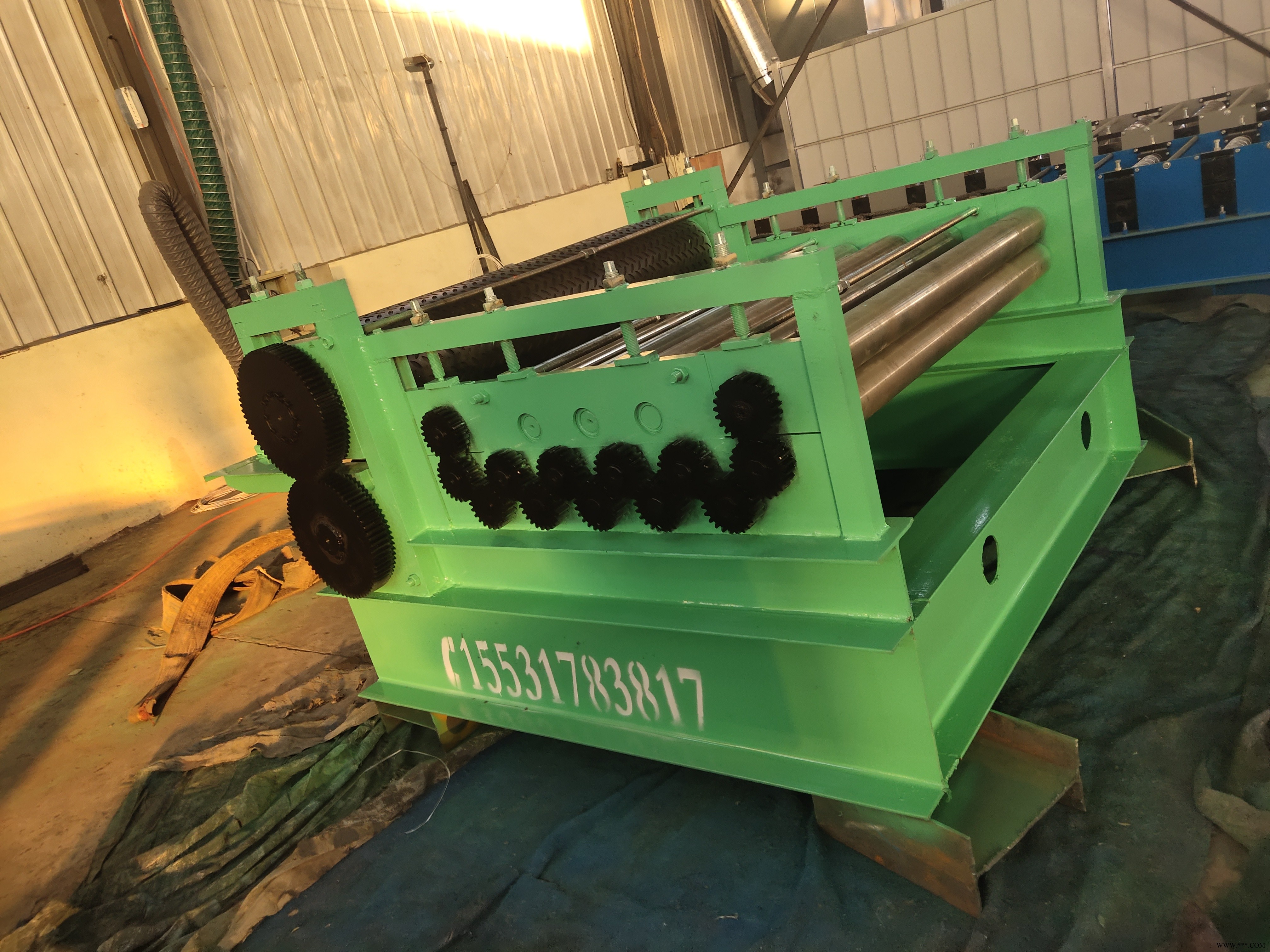 信成机械铝板防滑板扎花机器 不锈钢板压花机器 热轧板1.5米压花机图2