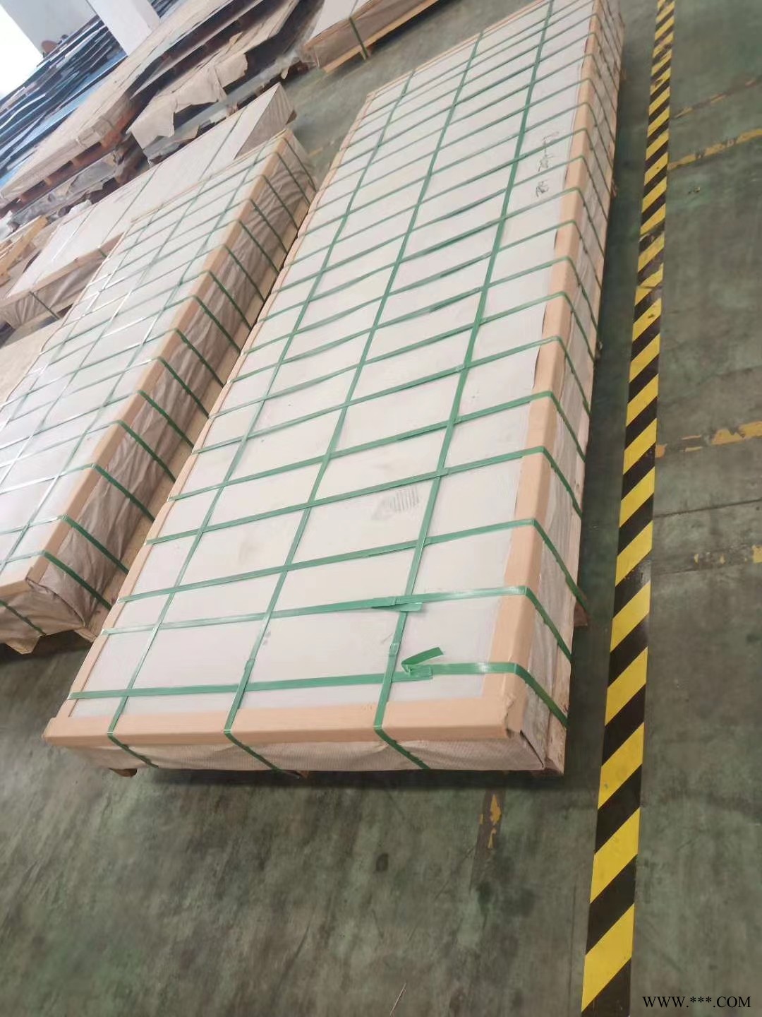 众岳铝业1060铝板瓦楞铝板厂家直销图5