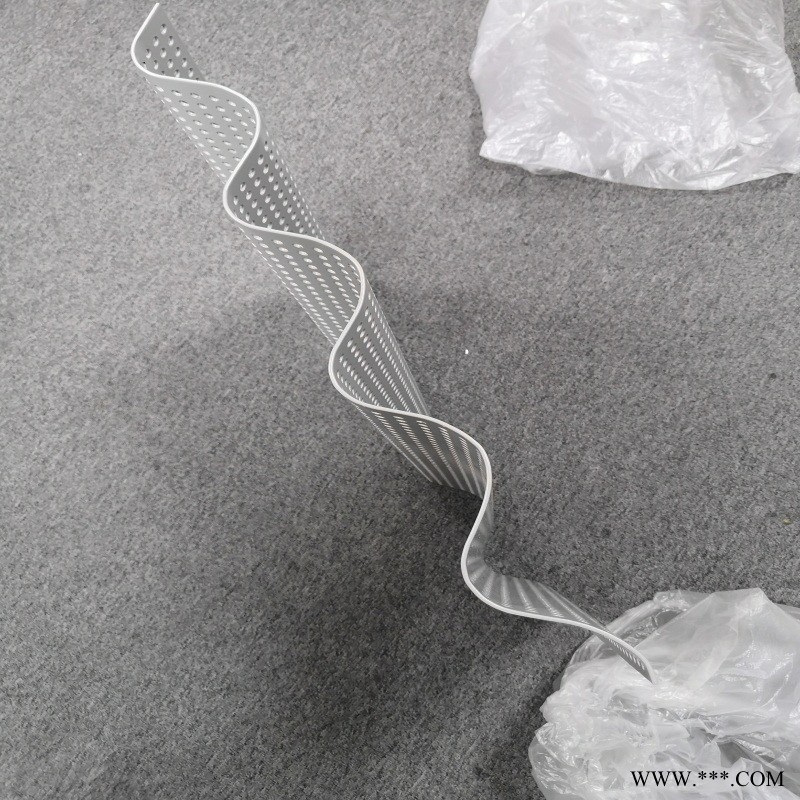 供应圆孔波浪铝板 波纹板 冲孔波浪铝板幕墙 波浪铝单板冲孔 佛山定制厂家图2