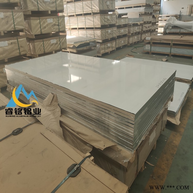直销5754铝板 5754抗疲劳性能好铝板 1.0㎜ 1.5㎜ 2.0㎜ 大量现货 量大从优 尺寸任意切割 睿铭铝业图2
