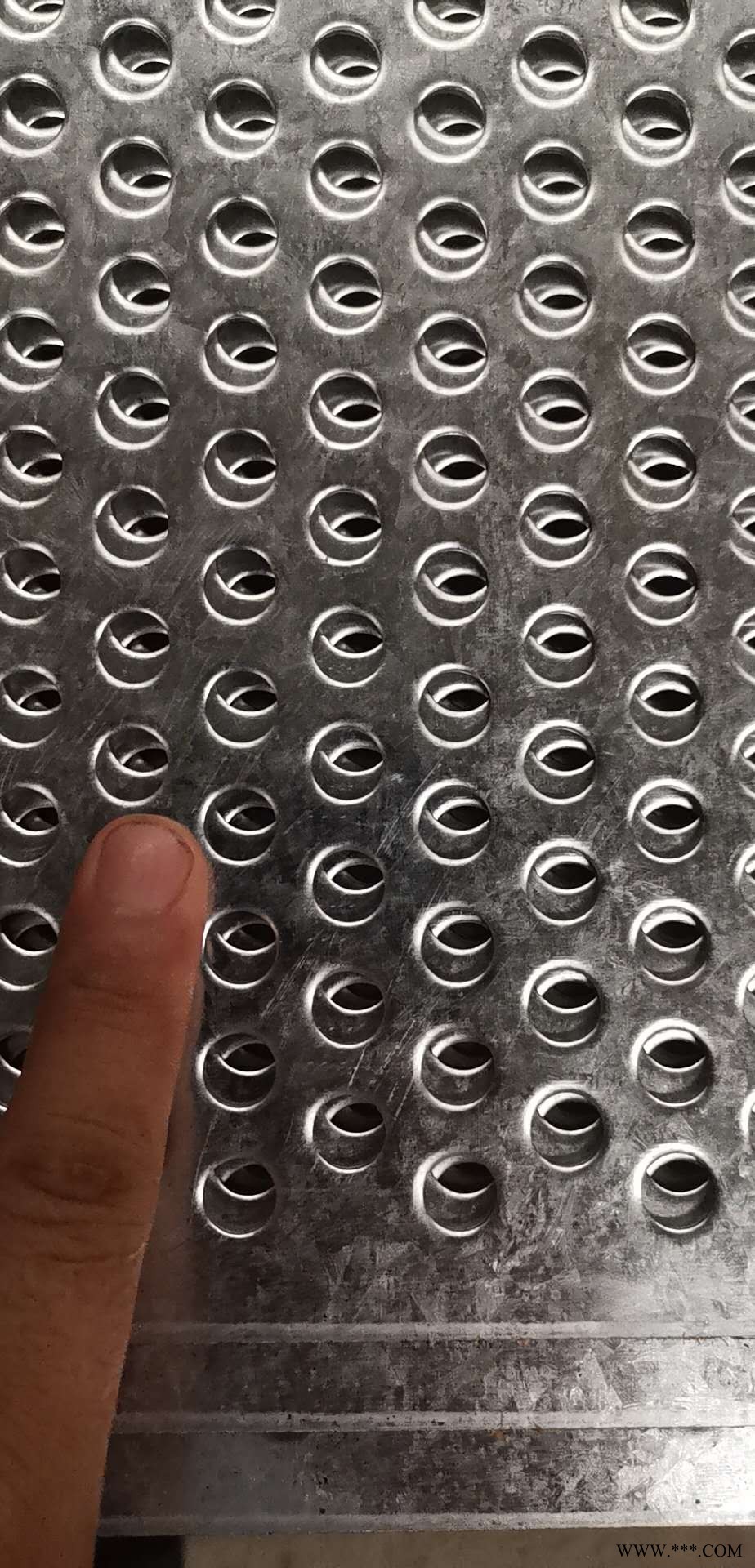 铝板镀锌板冲孔网 塞北方孔网三角孔板正方形孔板生产销售 铝板镀锌板冲孔网量大优惠图2