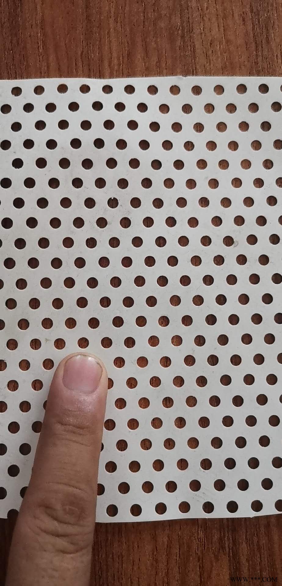 铝板镀锌板冲孔网 塞北筛板网镀锌圆孔网板可来料加工 铝板镀锌板冲孔网厂家供应图10