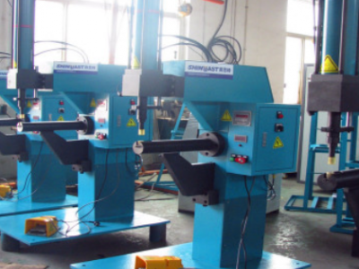 螺栓 螺母压铆机 4/8T吨 气动液压压铆机图2