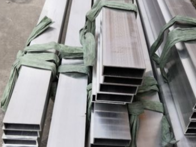 现货铝方管型材 50*50*1.4 50*60*1.5 50*70*1.8铝合金方通图2