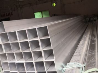 现货铝方管型材 50*50*1.4 50*60*1.5 50*70*1.8铝合金方通图3