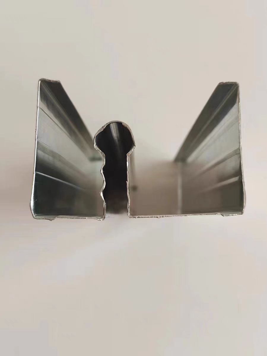 M型龙骨/隔墙M型龙骨/M型减震龙骨/轻质隔墙M龙骨图4